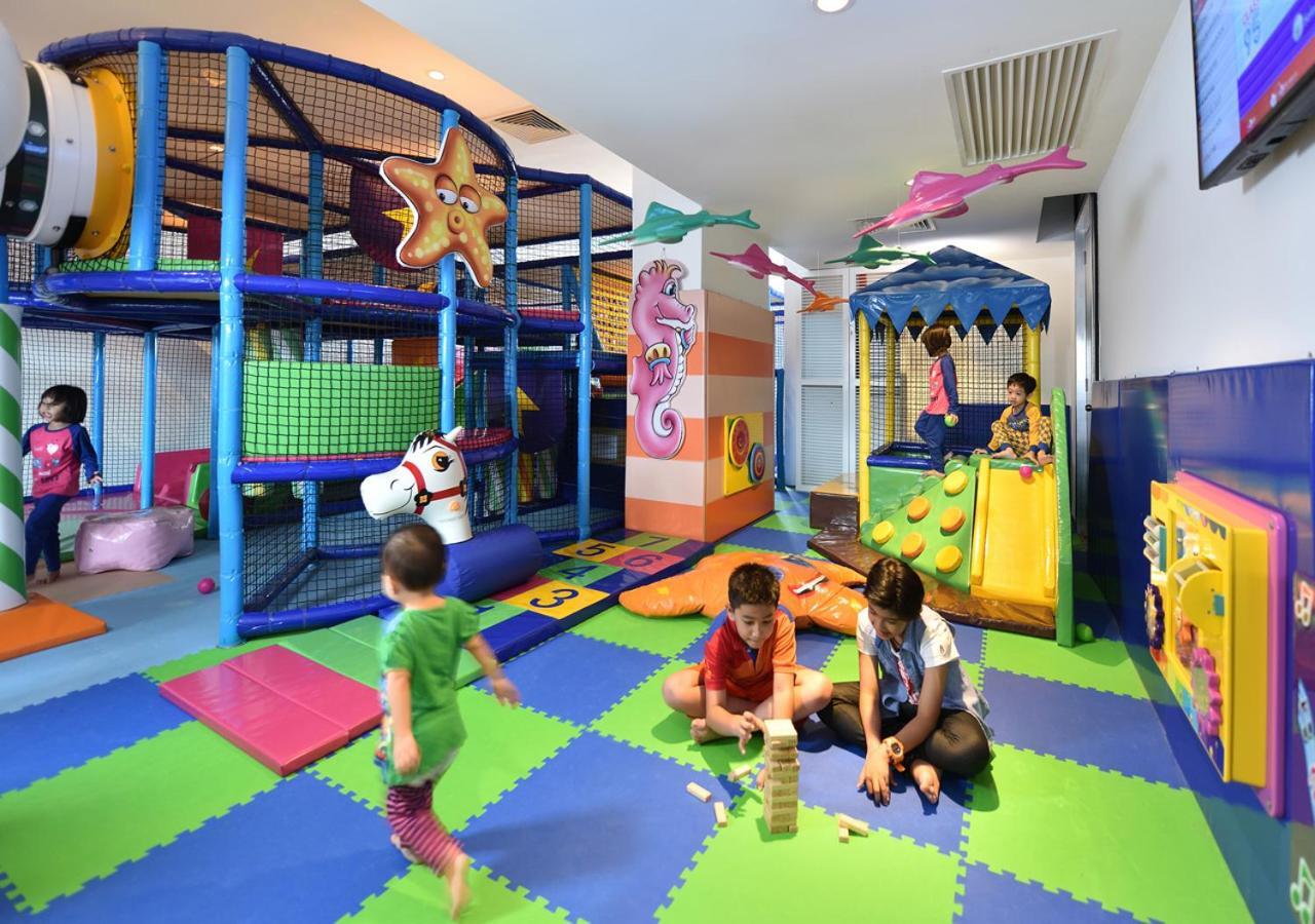 באייאן לפאס Lexis Suites Penang מראה חיצוני תמונה Kids Club at Jumeirah Beach Hotel